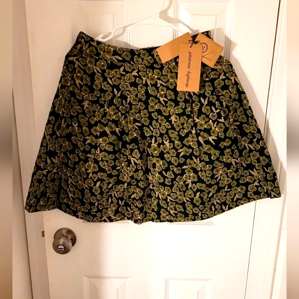 Princess highway Skirt - Picture 1 of 7